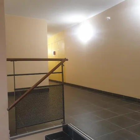 Appart Cosy Avec Parking Gratuit Privatunterkunft